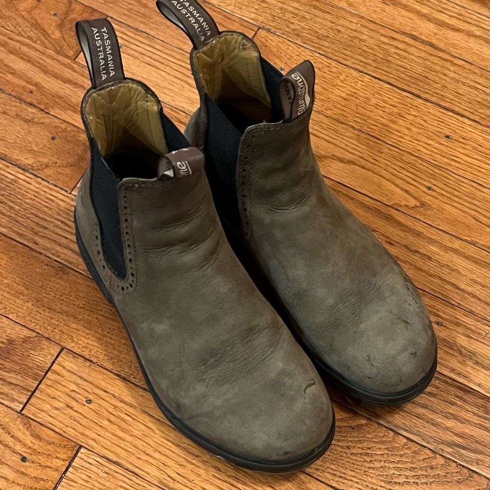 Blundstone High Top Size 8 Rustic Brown 1351